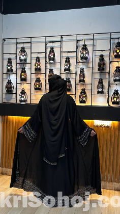 Abaya E Ramisha